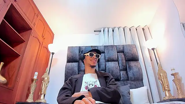 TomyMosterCock online show from 12-05-24, 01:03