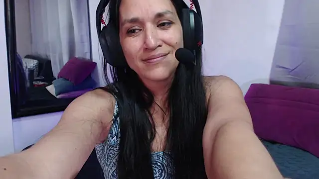Snapshot of diosa78afrodita chatting on 04-05-26, 04:20 diosa78afrodita online show from 04-05-26, 04:20