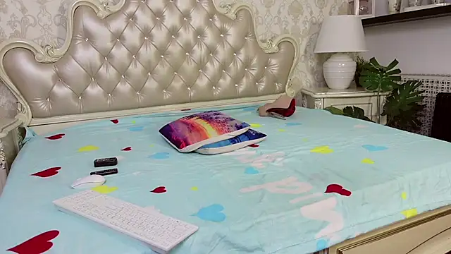 CarmellaAngel online show from 11-08-25, 10:59