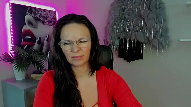 HelenLuxx online show from 03-21-25, 01:34