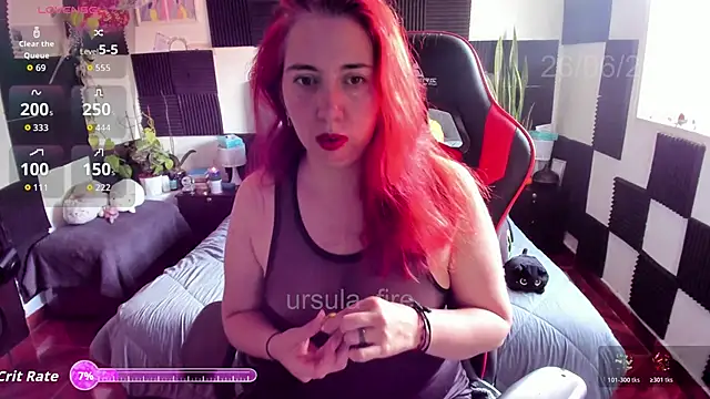 Snapshot of Ursula_fire chatting on 06-26-26, 08:35 Ursula fire online show from 06-26-26, 08:35