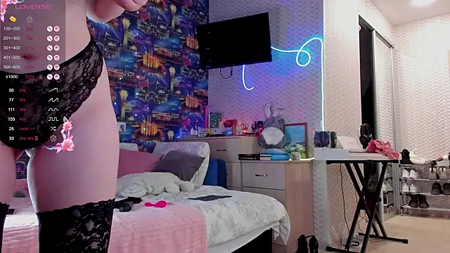 SweeteRose Royce online show from 11-22-25, 05:56