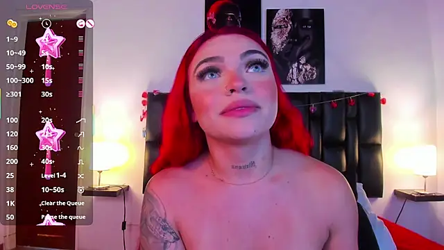 Snapshot of NicoleRouss chatting on 01-30-25, 07:29 NicoleRouss online show from 01-30-25, 07:29