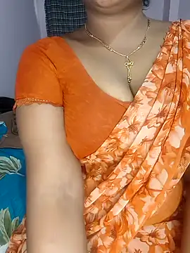 louise92 online show from 04-02-26, 06:33