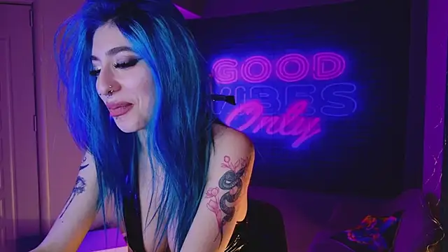 AriaVoss online show from 02-08-25, 11:34