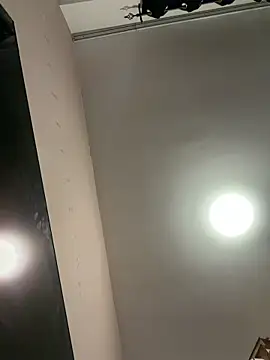 AriaVoss online show from 04-15-26, 03:19