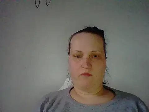 Snapshot of _squirty_cum_lady_ chatting on 02-13-25, 03:56 squirty cum lady online show from 02-13-25, 03:56