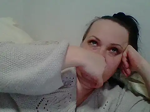 Snapshot of _squirty_cum_lady_ chatting on 02-16-25, 08:33 squirty cum lady online show from 02-16-25, 08:33
