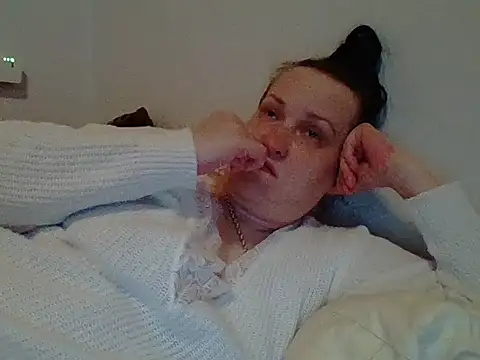 Snapshot of _squirty_cum_lady_ chatting on 02-26-25, 11:04 squirty cum lady online show from 02-26-25, 11:04