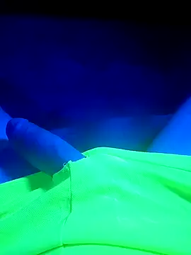 Snapshot of NochnoyGest chatting on 11-01-25, 12:01 NochnoyGest online show from 11-01-25, 12:01