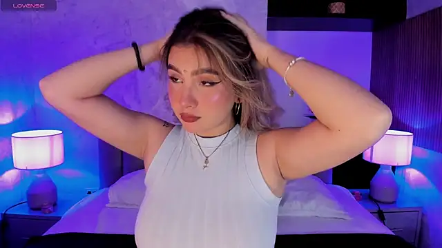 SamantaBone online show from 01-14-25, 08:48