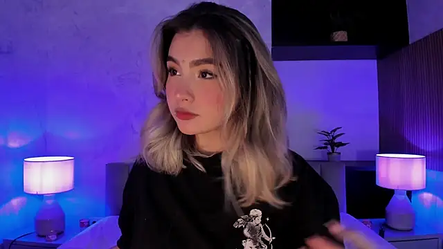 SamantaBone online show from 01-27-25, 12:22