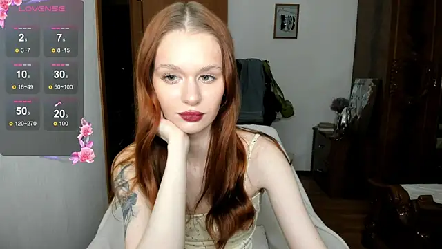 Snapshot of EmilySoul chatting on 03-08-26, 08:34 EmilySoul online show from 03-08-26, 08:34