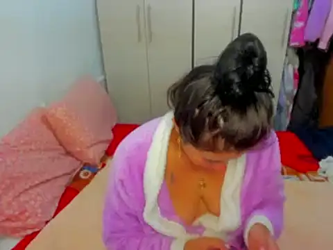 Snapshot of Dana_Jeins chatting on 03-01-25, 01:29 Dana Jeins online show from 03-01-25, 01:29