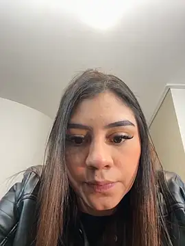 AllyJensen online show from 09-28-25, 10:20