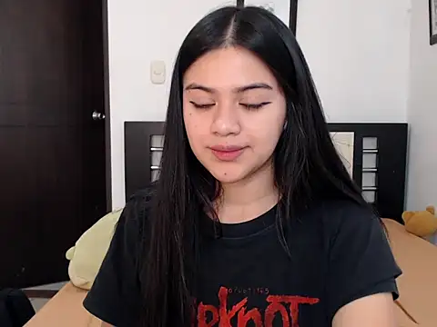 Snapshot of angelbeat_ chatting on 01-12-25, 04:00 angelbeat online show from 01-12-25, 04:00