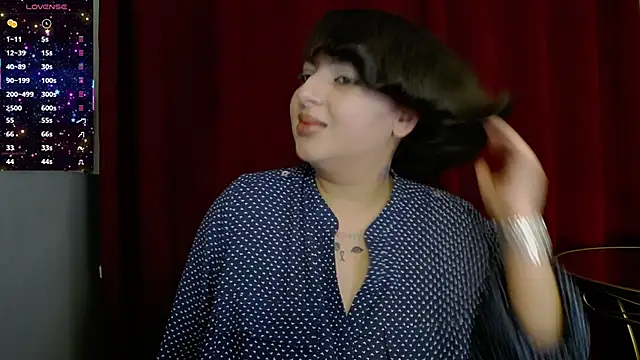 BustyAllyy online show from 11-16-25, 10:04