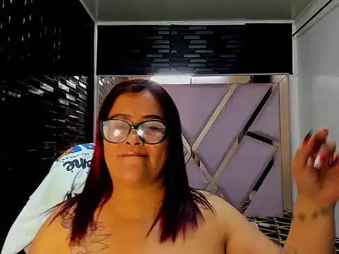 DaianaLutz online show from 11-05-25, 01:33