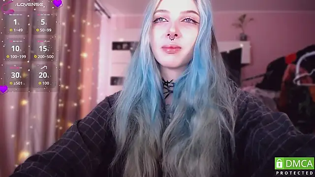 JustMeowGirl online show from 03-06-26, 05:37