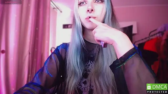 JustMeowGirl online show from 04-25-26, 05:54