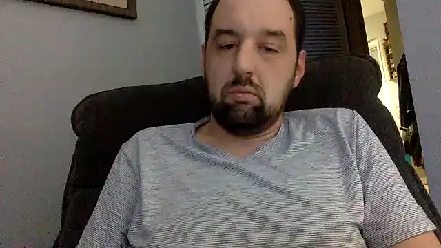 Snapshot of Kink_Master_Daddy chatting on 11-24-25, 02:11 Kink Master Daddy online show from 11-24-25, 02:11