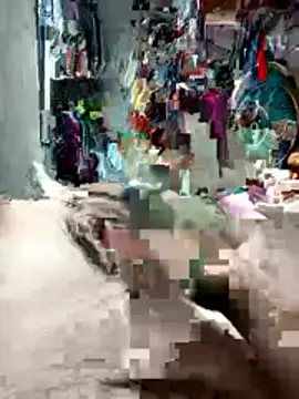 Snapshot of Aledw9 chatting on 02-11-26, 11:10 Aledw9 online show from 02-11-26, 11:10