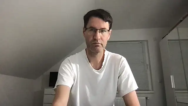 zxzx cam1 online show from 01-19-25, 03:53