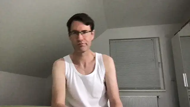 zxzx cam1 online show from 01-16-26, 05:17