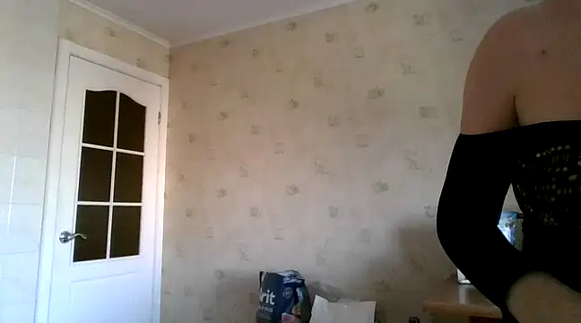 AngelinaLove28 online show from 02-25-25, 10:47