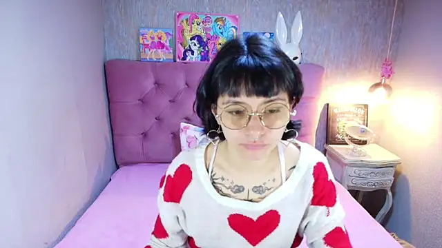 charlottemoonxz online show from 03-26-26, 07:08