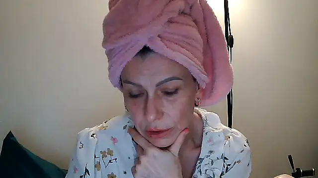 Snapshot of anechka1 chatting on 03-03-26, 12:17 anechka1 online show from 03-03-26, 12:17