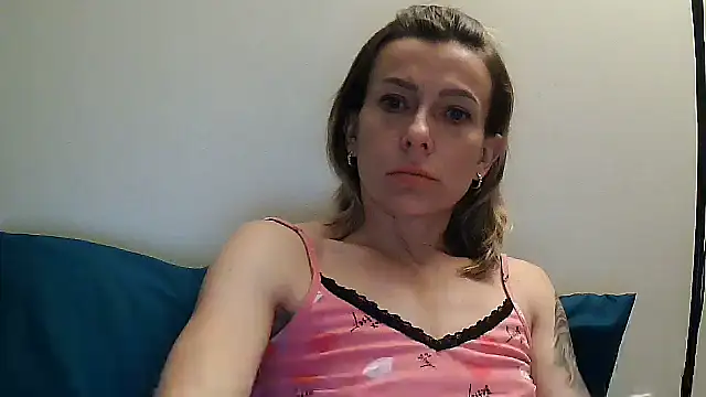 Snapshot of anechka1 chatting on 06-27-26, 02:27 anechka1 online show from 06-27-26, 02:27