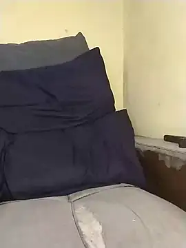 Snapshot of Stallion100 chatting on 01-29-25, 09:23 Stallion100 online show from 01-29-25, 09:23