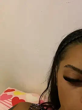 canderodrig777 online show from 01-01-25, 12:21