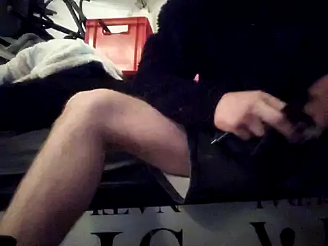 0815lukas2024 online show from 12-16-24, 09:41