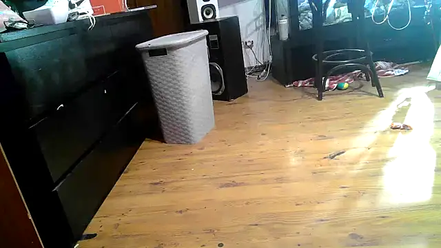 0815lukas2024 online show from 10-08-25, 09:56