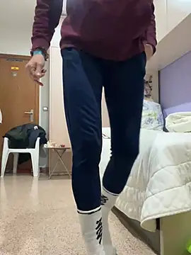 Snapshot of Kamaleonix chatting on 02-21-26, 09:27 Kamaleonix online show from 02-21-26, 09:27