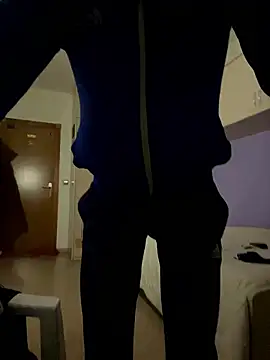 Snapshot of Kamaleonix chatting on 03-02-26, 09:54 Kamaleonix online show from 03-02-26, 09:54