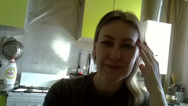 Snapshot of AshleyXHoney chatting on 03-11-26, 07:36 AshleyXHoney online show from 03-11-26, 07:36