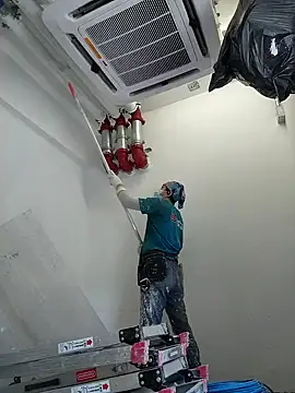 2tomka52052sex online show from 01-06-25, 03:09