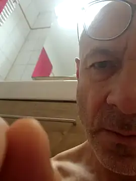 Snapshot of andikali9999 chatting on 12-11-24, 12:55 andikali9999 online show from 12-11-24, 12:55