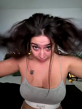 KimArts online show from 10-01-25, 03:51