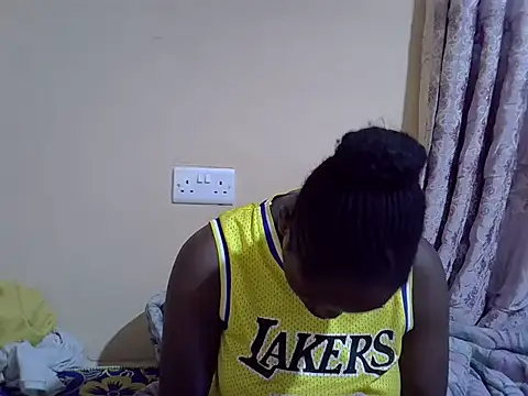 HOT-JAZMINE online show from 10-21-25, 07:31