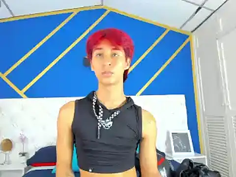 ariel villa online show from 03-16-25, 11:04