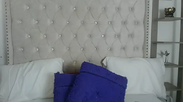 Snapshot of Abril_Squirt chatting on 07-02-26, 08:37 Abril Squirt online show from 07-02-26, 08:37