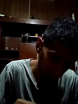 Snapshot of Pablunt-rap chatting on 11-11-25, 01:05 Pablunt-rap online show from 11-11-25, 01:05