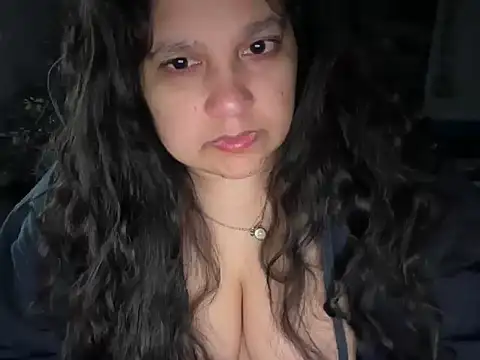 MelanieFawker online show from 11-18-25, 02:21