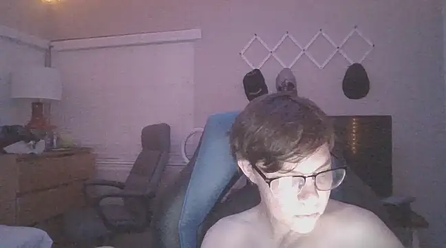 KaliSnow199623 online show from 02-01-25, 05:39