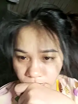 Ngoc-Trinh online show from 05-03-26, 04:46