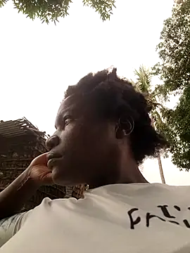 missarpie online show from 10-29-25, 11:01